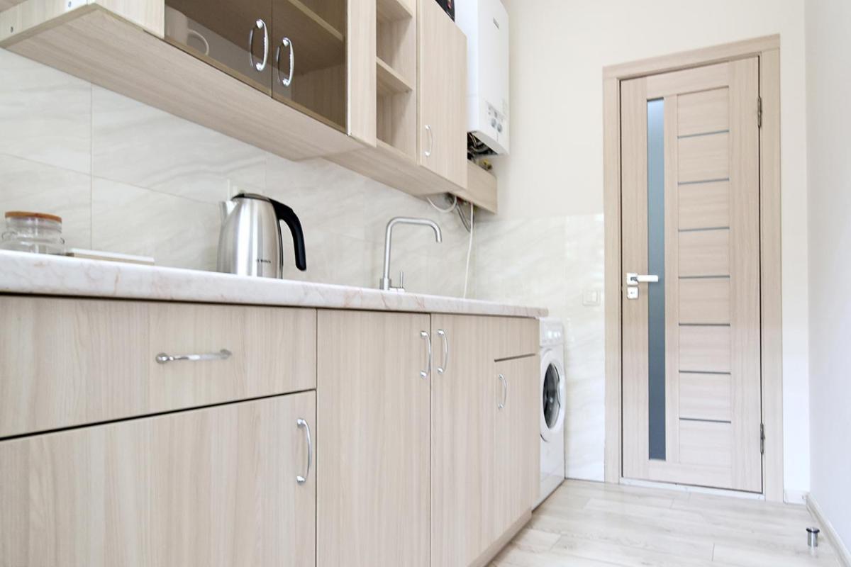 Buk Apartments On Doroshenka 25 Lviv Dış mekan fotoğraf