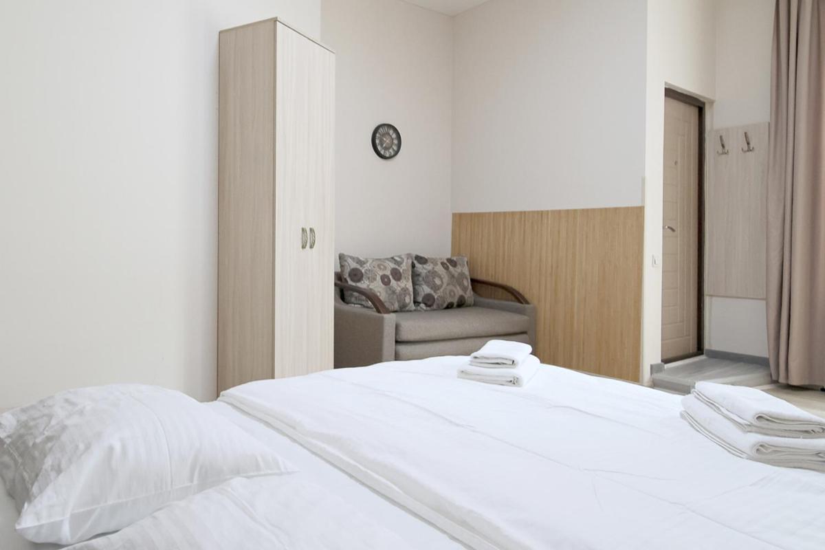 Buk Apartments On Doroshenka 25 Lviv Dış mekan fotoğraf