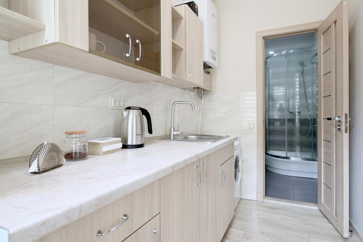 Buk Apartments On Doroshenka 25 Lviv Dış mekan fotoğraf