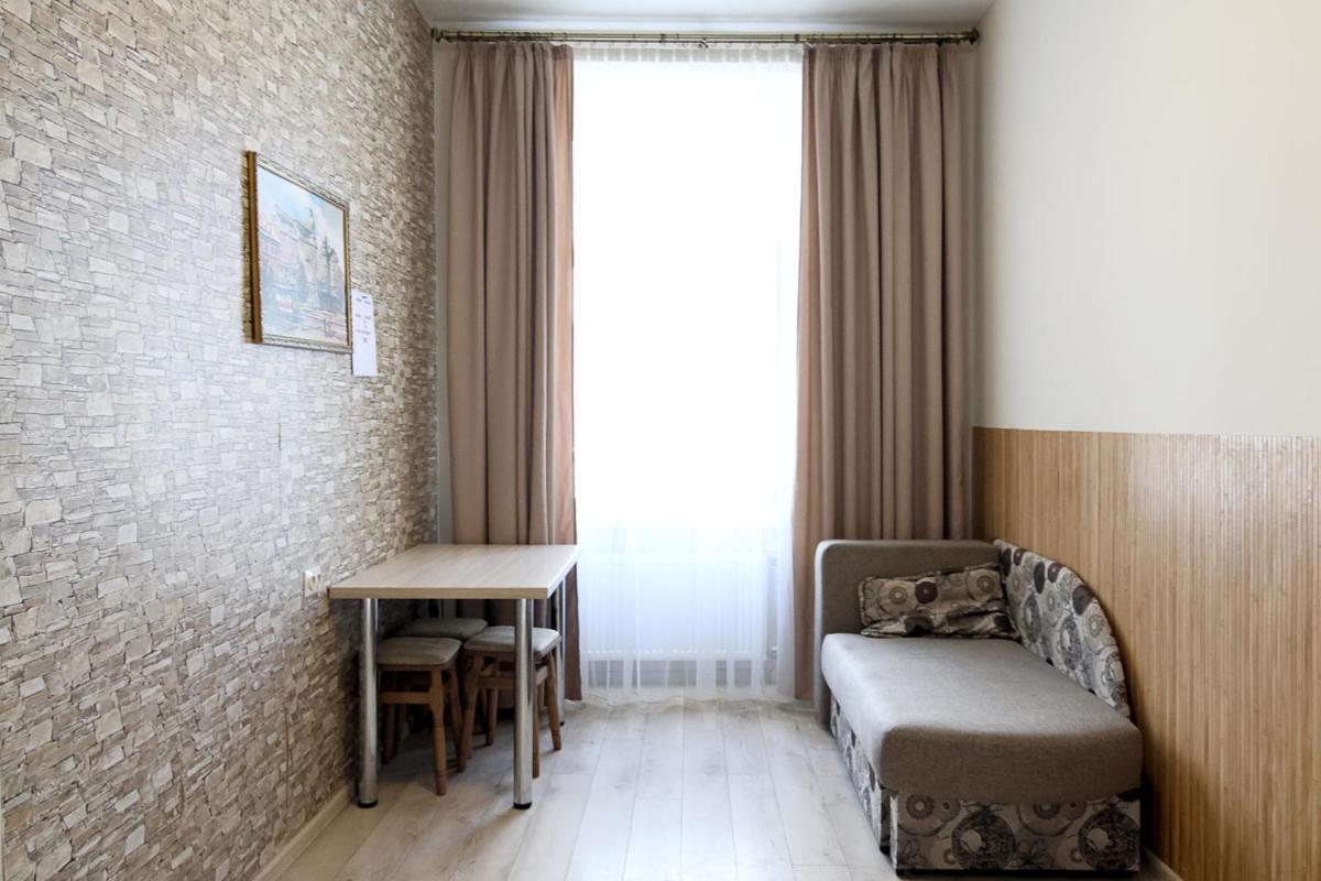 Buk Apartments On Doroshenka 25 Lviv Dış mekan fotoğraf